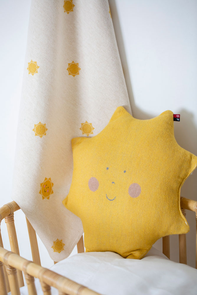 JUWELジュエル おひさまミルキー 刺繍入り